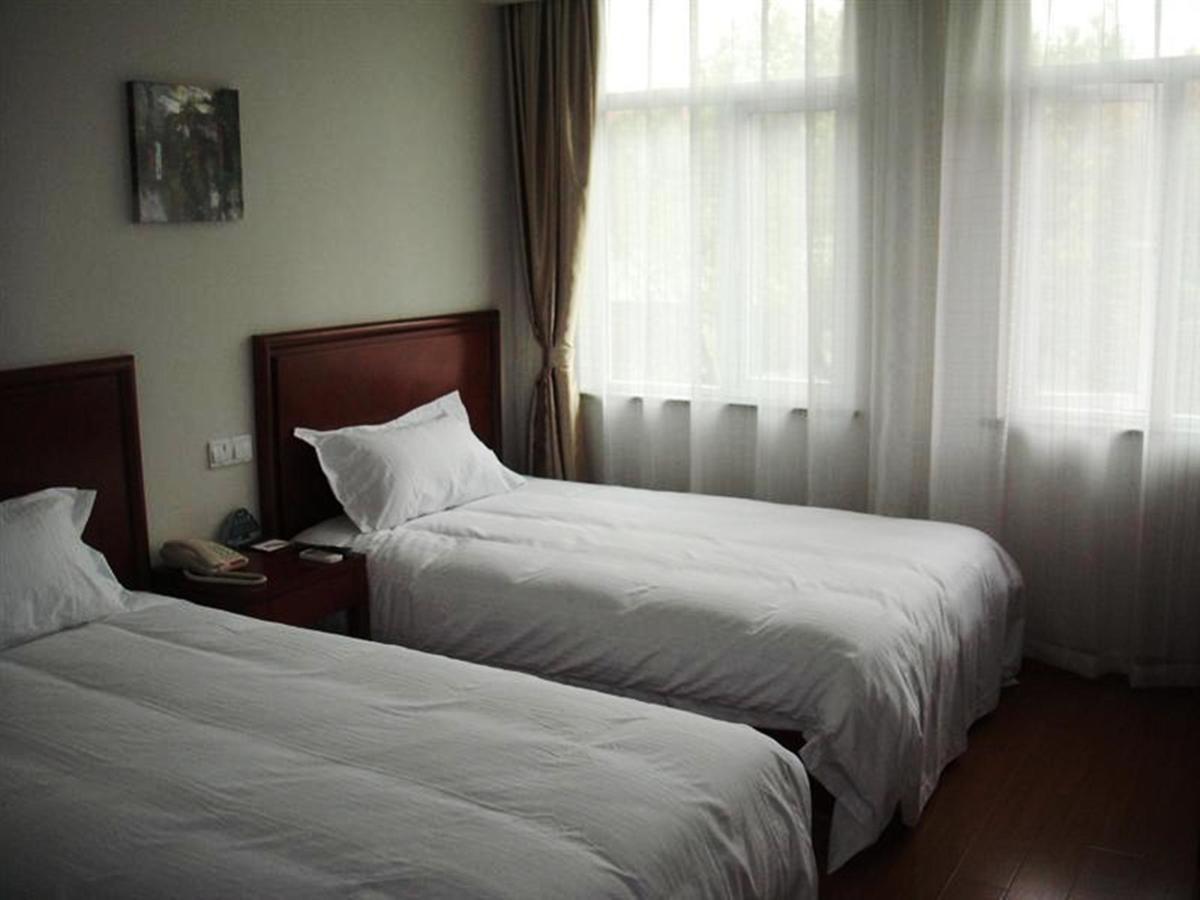 Greentree Inn Shanghai Expo Site South Yanggao Road Subway Station Express Hotel Buitenkant foto